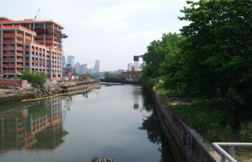 E40 - A View of Gowanus Creek in Brooklyn