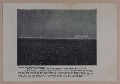 E346 - Sinking of Titanic - i12211