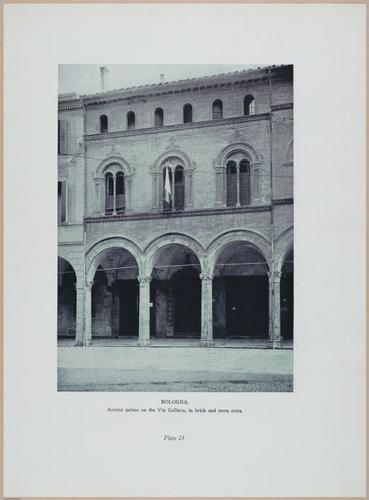 E363 - Terra Cotta of the Italian Renaissance - 1925 - 13805