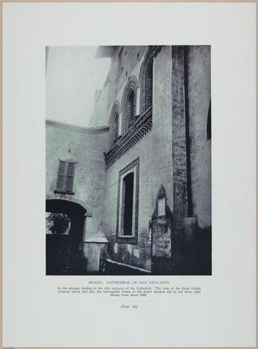 E363 - Terra Cotta of the Italian Renaissance - 1925 - 13950