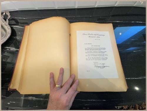 E656 - Lewis Scrap Book - 1758