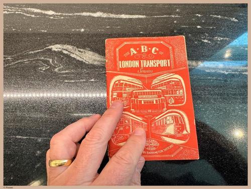 E702 - ABC of London Transport - i5016