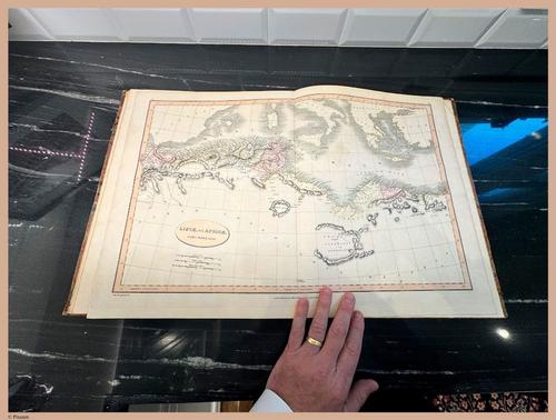 E769B - Smith_s Classical Atlas - i8058