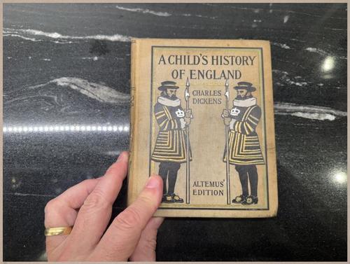 E817 - A Child’s History of England - 4223